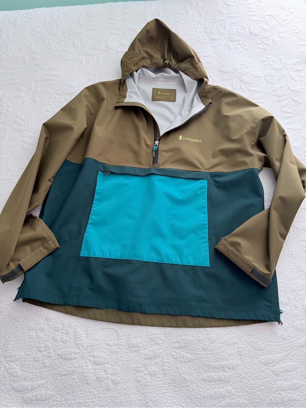 Cotopaxi Jacket Men Large Cielo Rain Waterproof Hooded Pullover Colorblock Coat